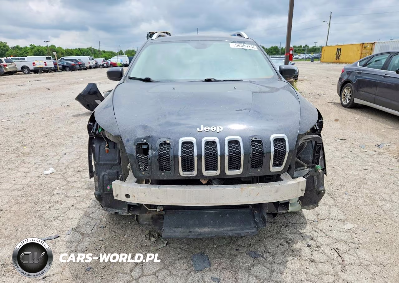 2016 Jeep Cherokee Latitude VIN:1C4PJMCB4GW188304 - 5