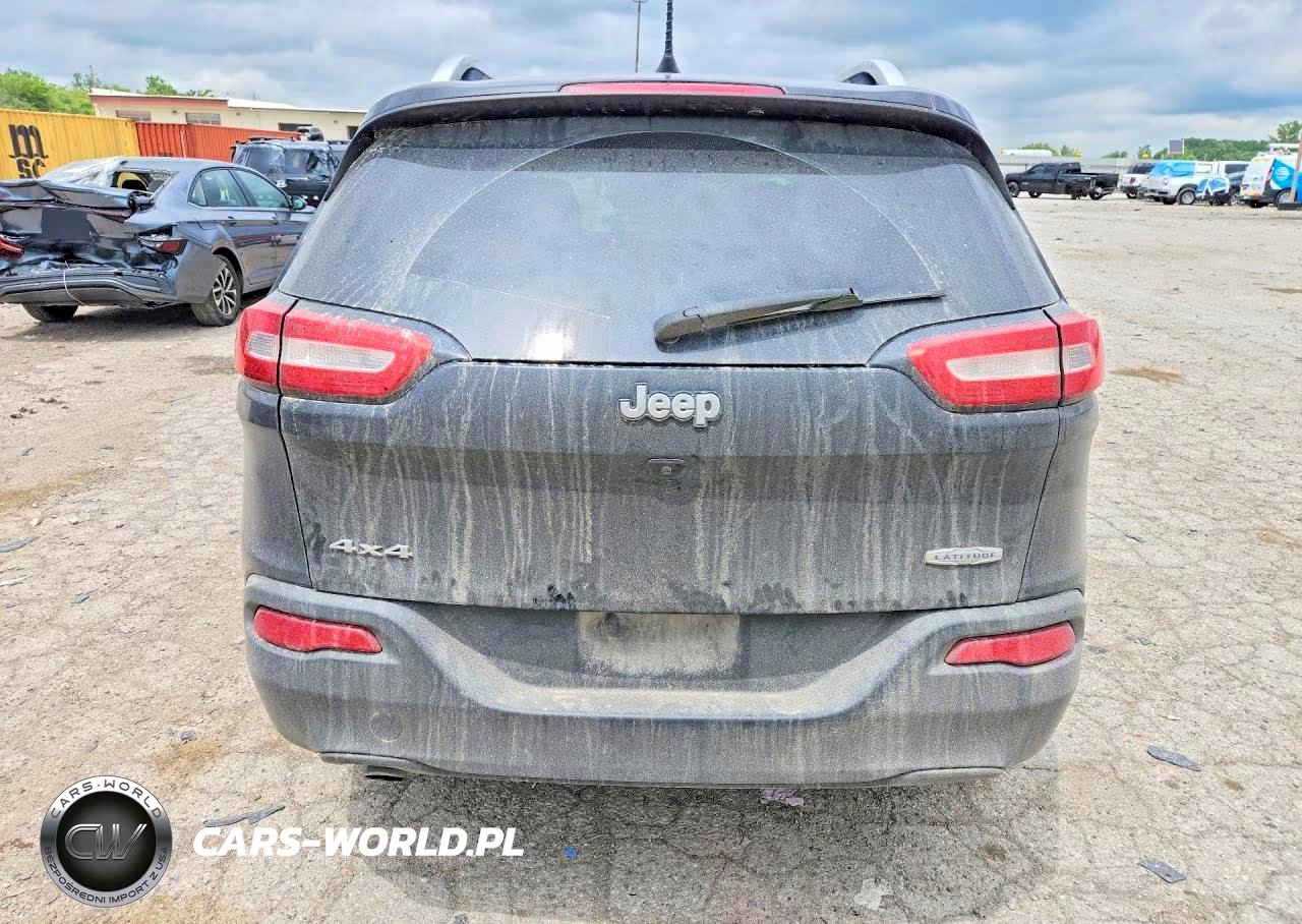 2016 Jeep Cherokee Latitude VIN:1C4PJMCB4GW188304 - 6
