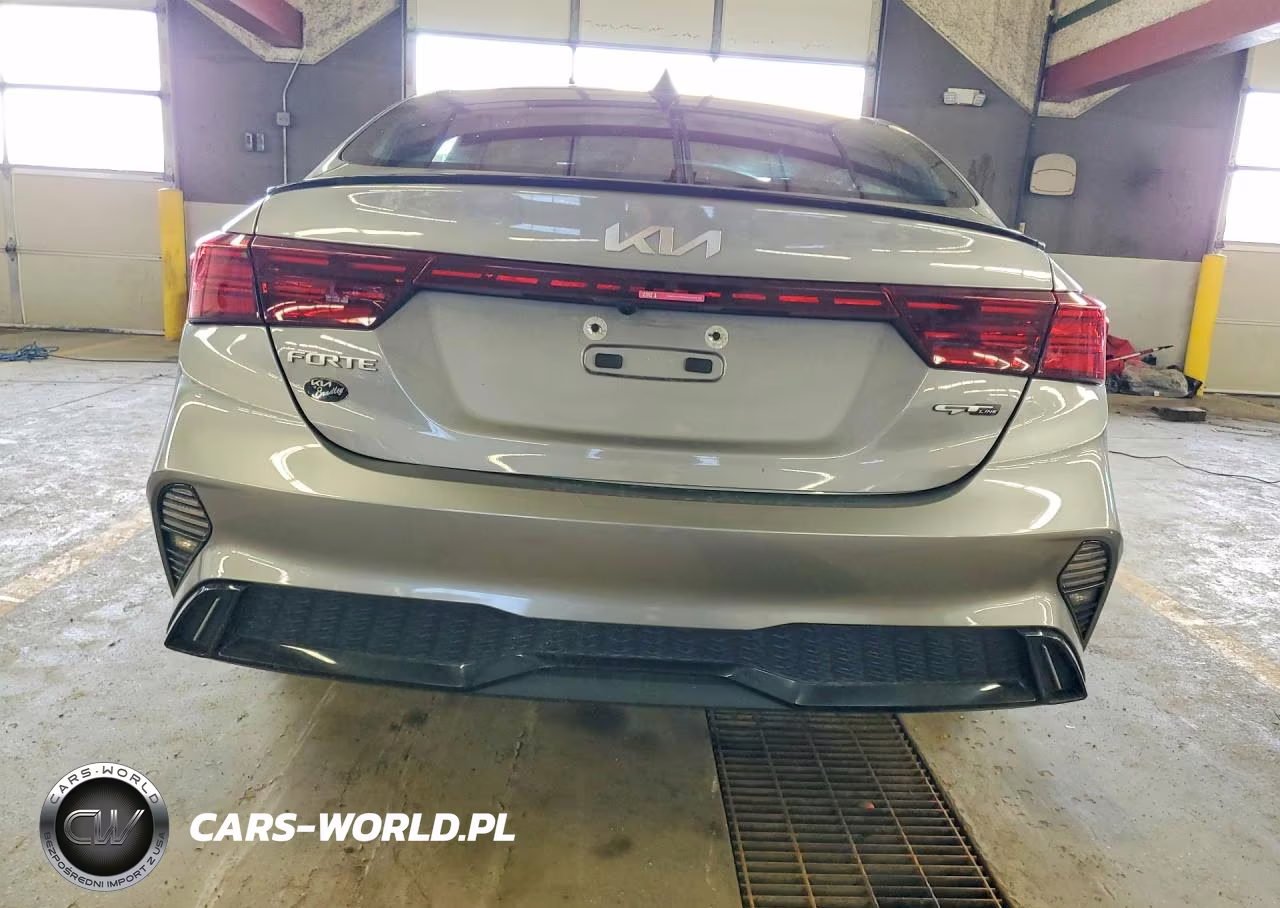 2023 Kia Forte Gt Line VIN:3KPF54ADXPE568908 - 6