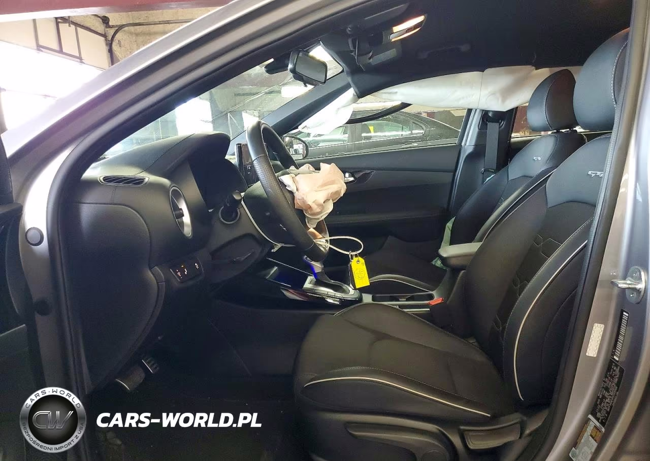 2023 Kia Forte Gt Line VIN:3KPF54ADXPE568908 - 7