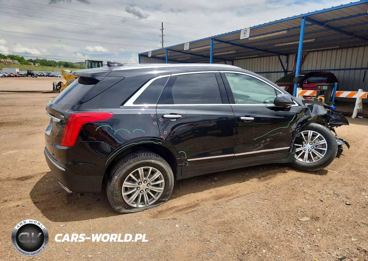 2019 Cadillac Xt5 Luxury VIN:1GYKNDRSXKZ291895 - 3