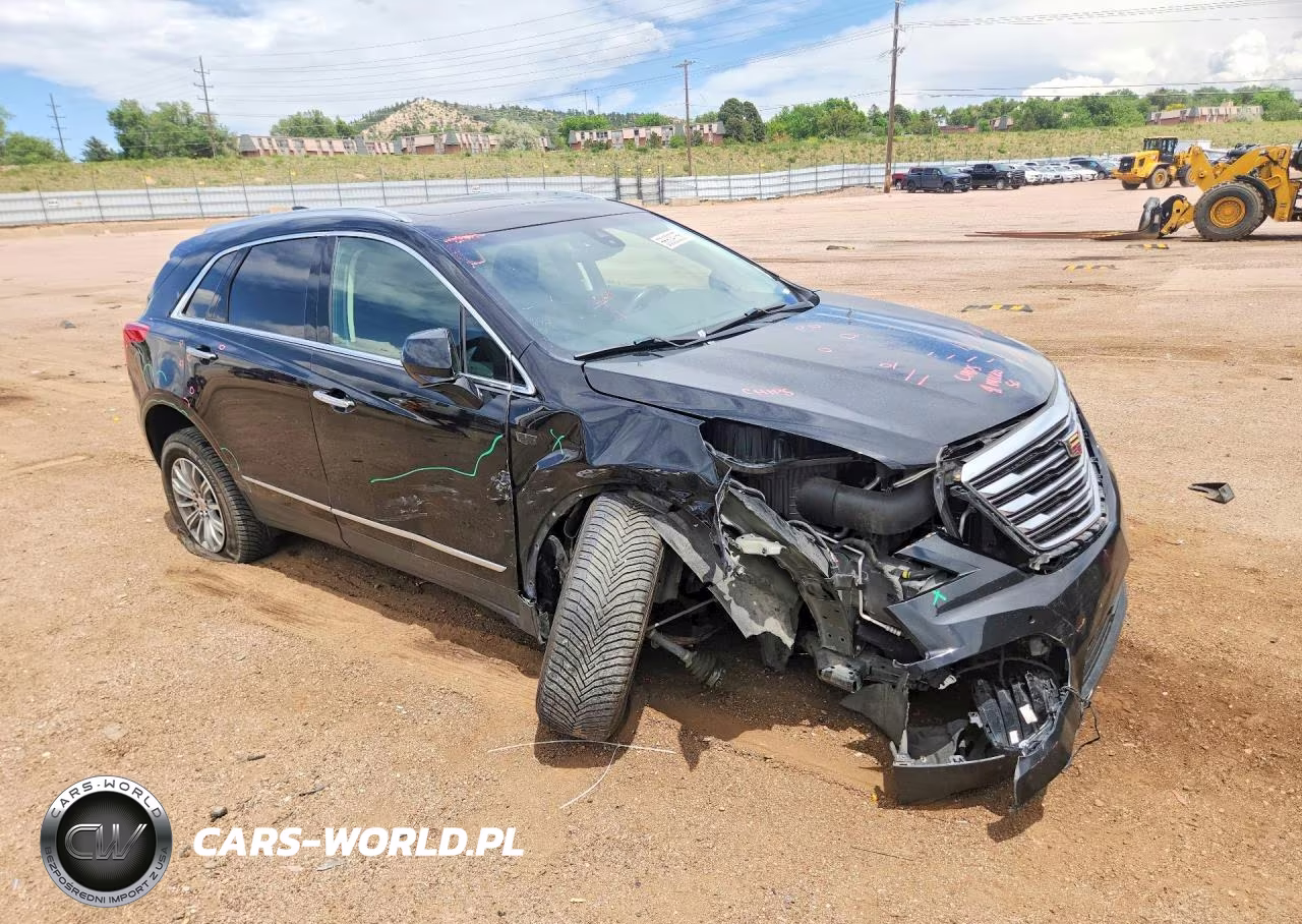 2019 Cadillac Xt5 Luxury VIN:1GYKNDRSXKZ291895 - 4