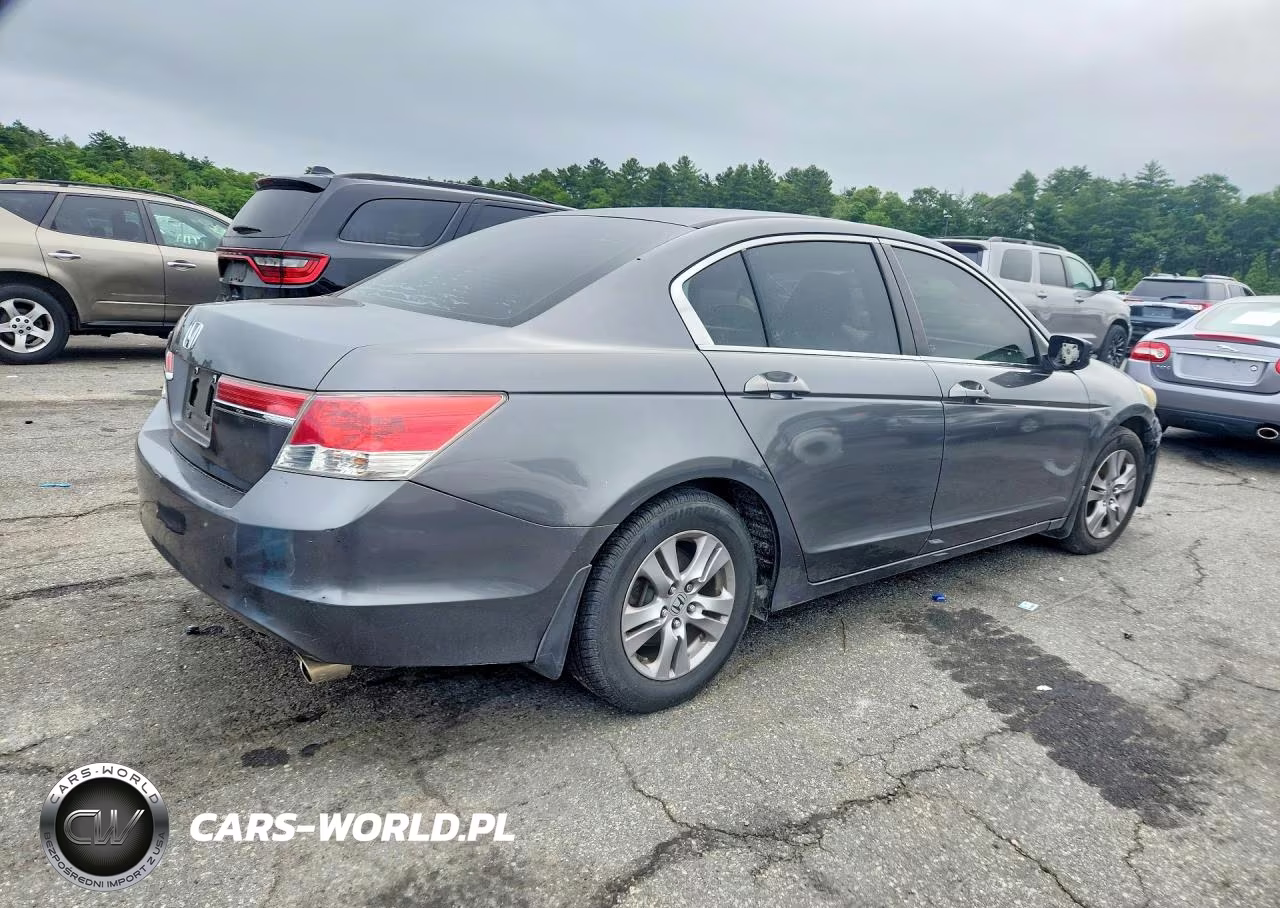 2012 Honda Accord Lxp VIN:1HGCP2F4XCA072130 - 3