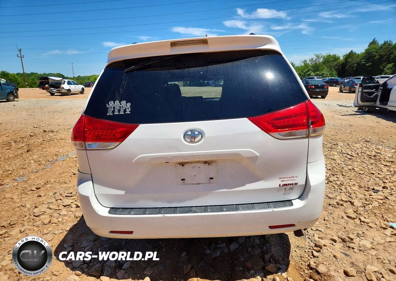 2014 Toyota Sienna Le VIN:5TDKK3DC6ES430127 - 6
