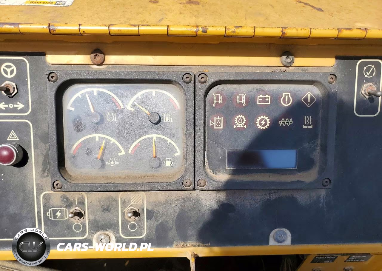 2007 Cat Construction Equipment VIN:CATAP105CFAC00525 - 8