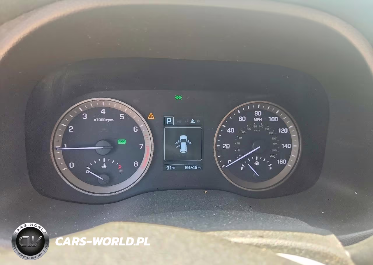 2016 Hyundai Tucson Sport VIN:KM8J33A29GU224587 - 9