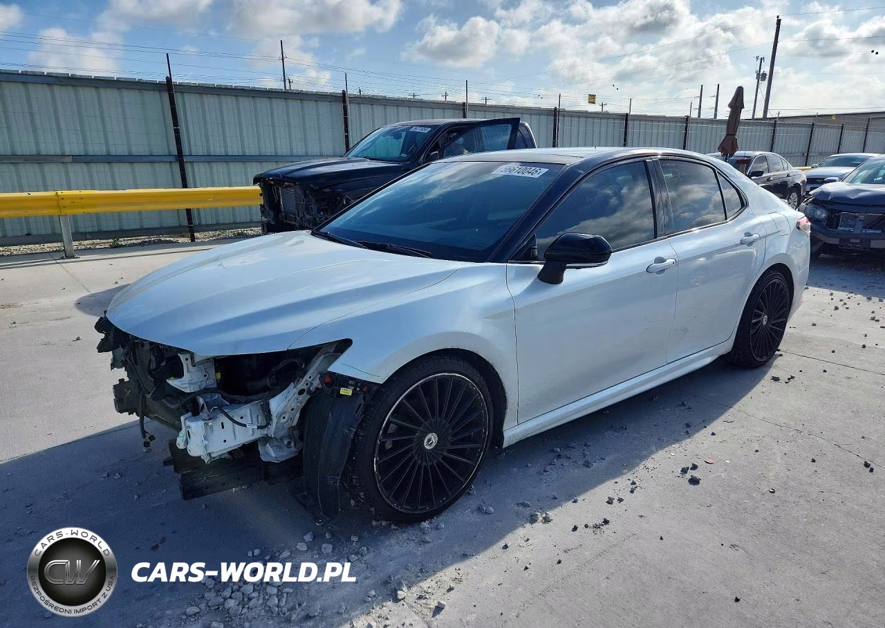 2018 Toyota Camry Xse V6 – zdjęcie 1 z 12