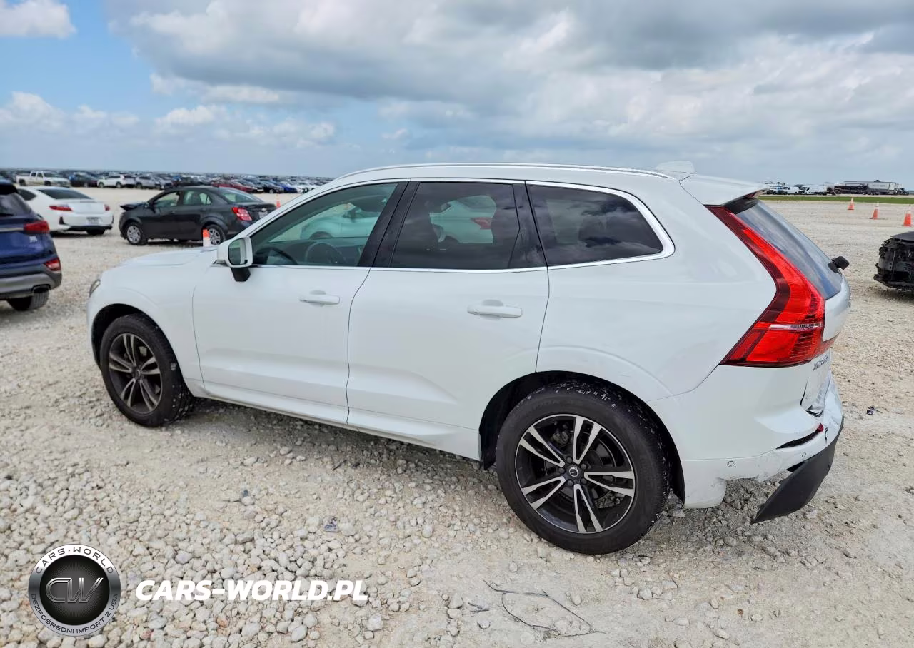 2018 Volvo Xc60 T5 Momentum VIN:YV4102RK2J1080916 - 2
