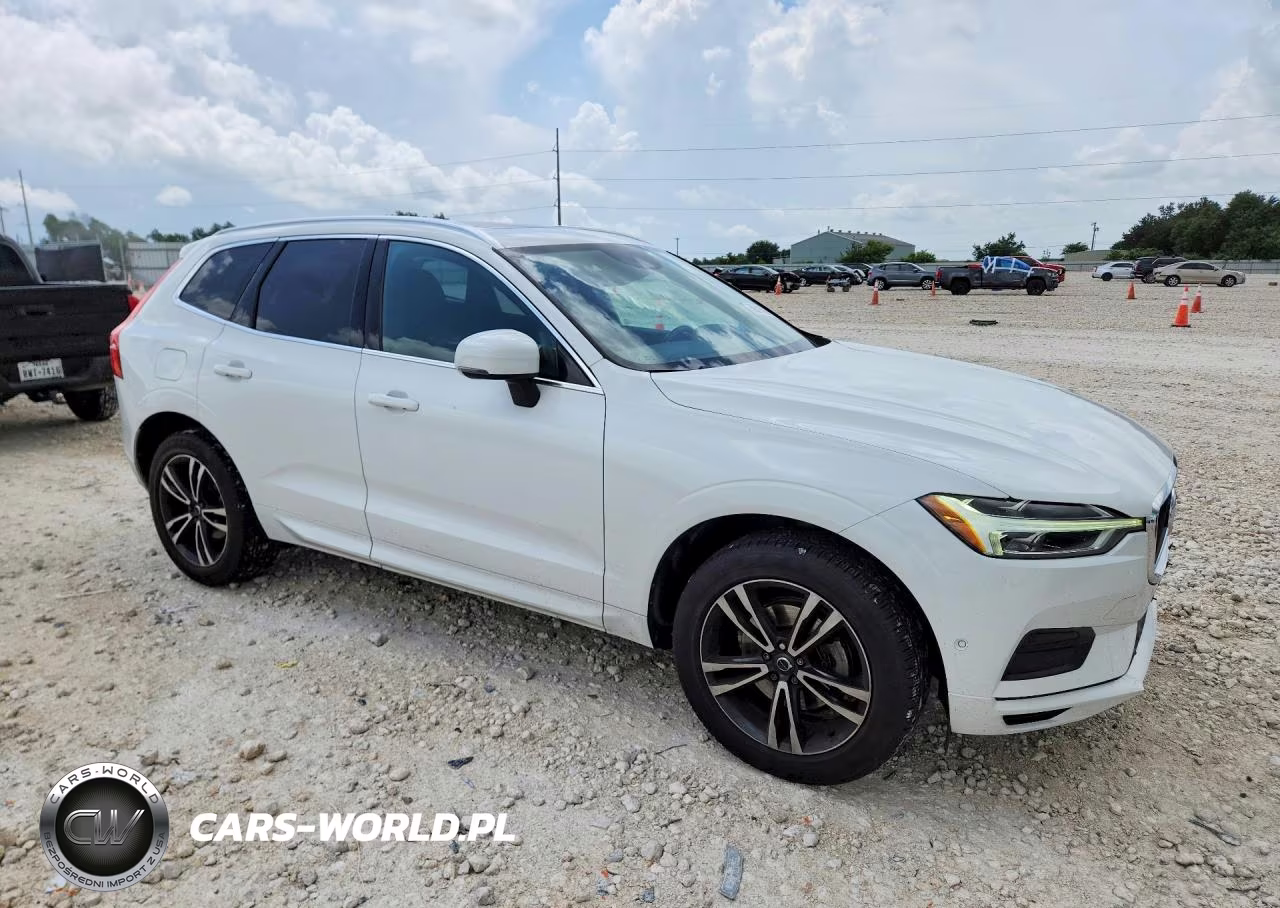 2018 Volvo Xc60 T5 Momentum VIN:YV4102RK2J1080916 - 4