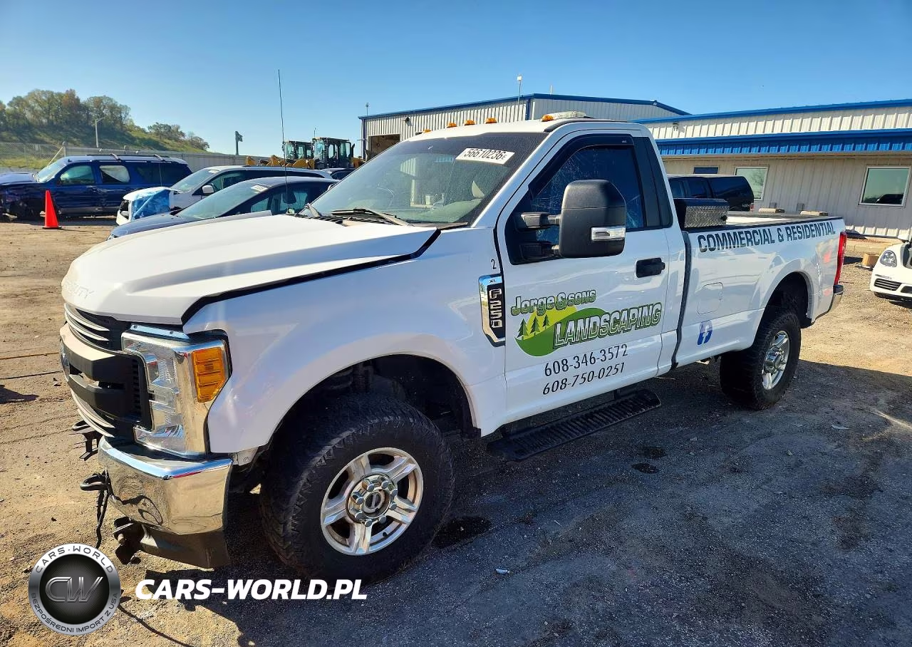 2017 Ford F250 Super Duty VIN:1FTBF2B69HEB64110 - 1