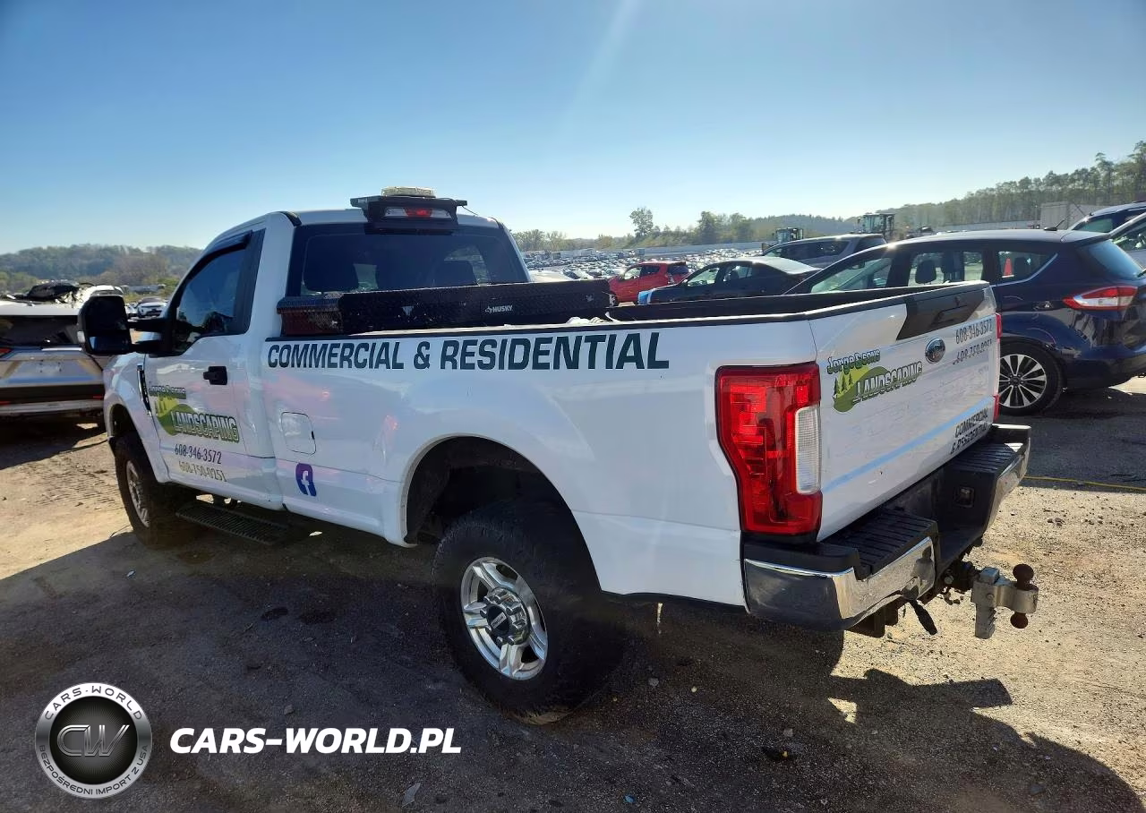 2017 Ford F250 Super Duty VIN:1FTBF2B69HEB64110 - 2