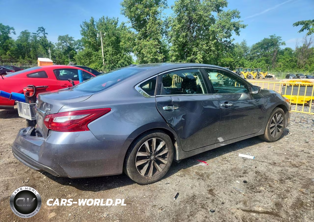 2018 Nissan Altima 2.5 Sv VIN:1N4AL3AP6JC268954 - 3