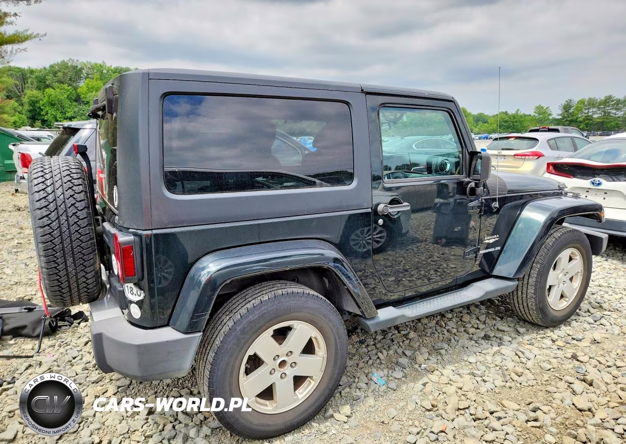2012 Jeep Wrangler Sahara VIN:1C4AJWBG4CL220310 - 3
