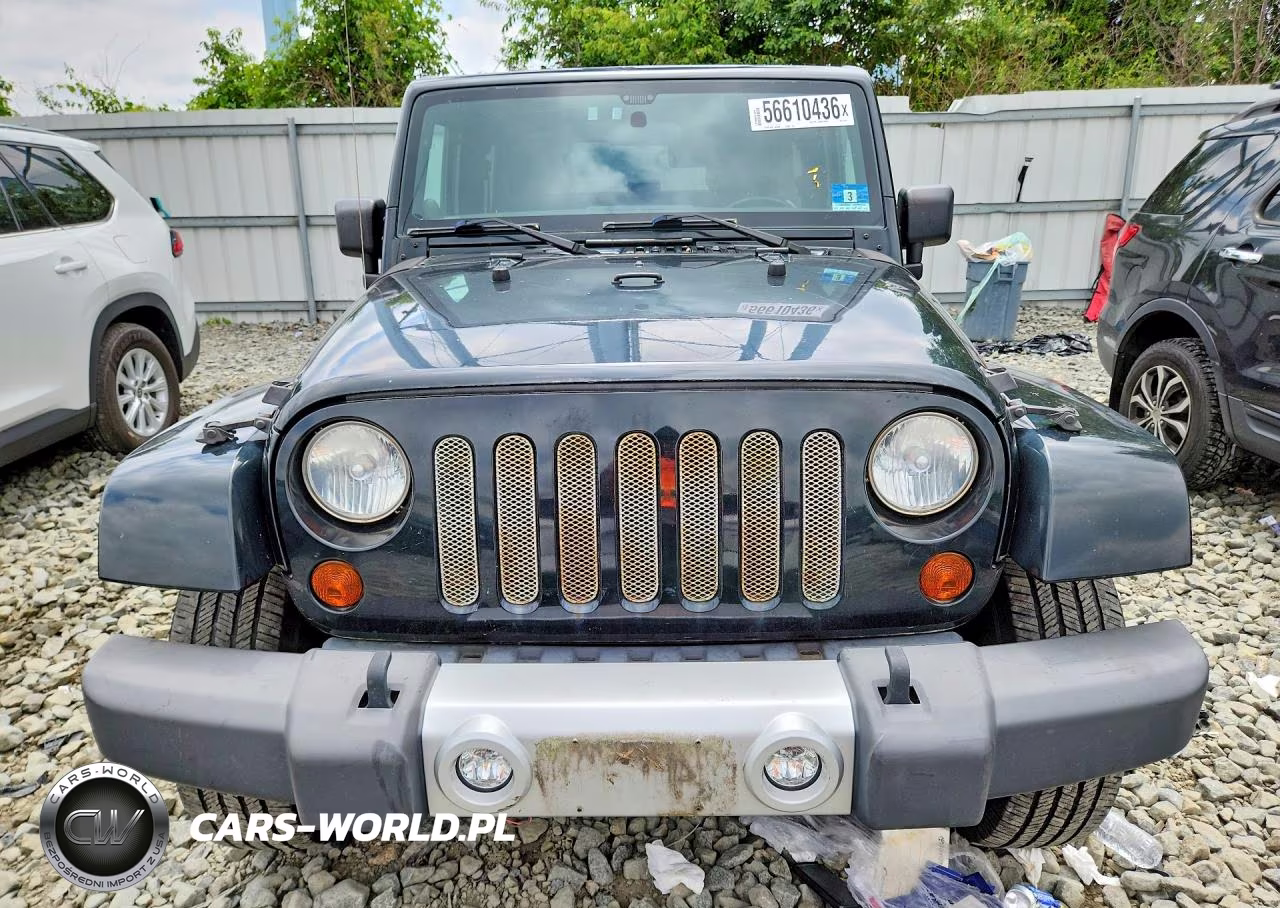 2012 Jeep Wrangler Sahara VIN:1C4AJWBG4CL220310 - 5