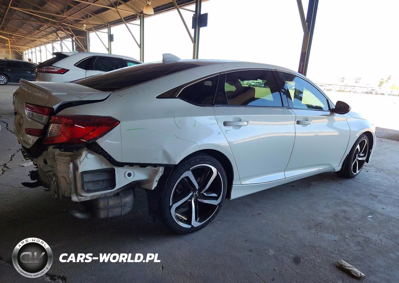 2018 Honda Accord Sport VIN:1HGCV1F32JA221327 - 3