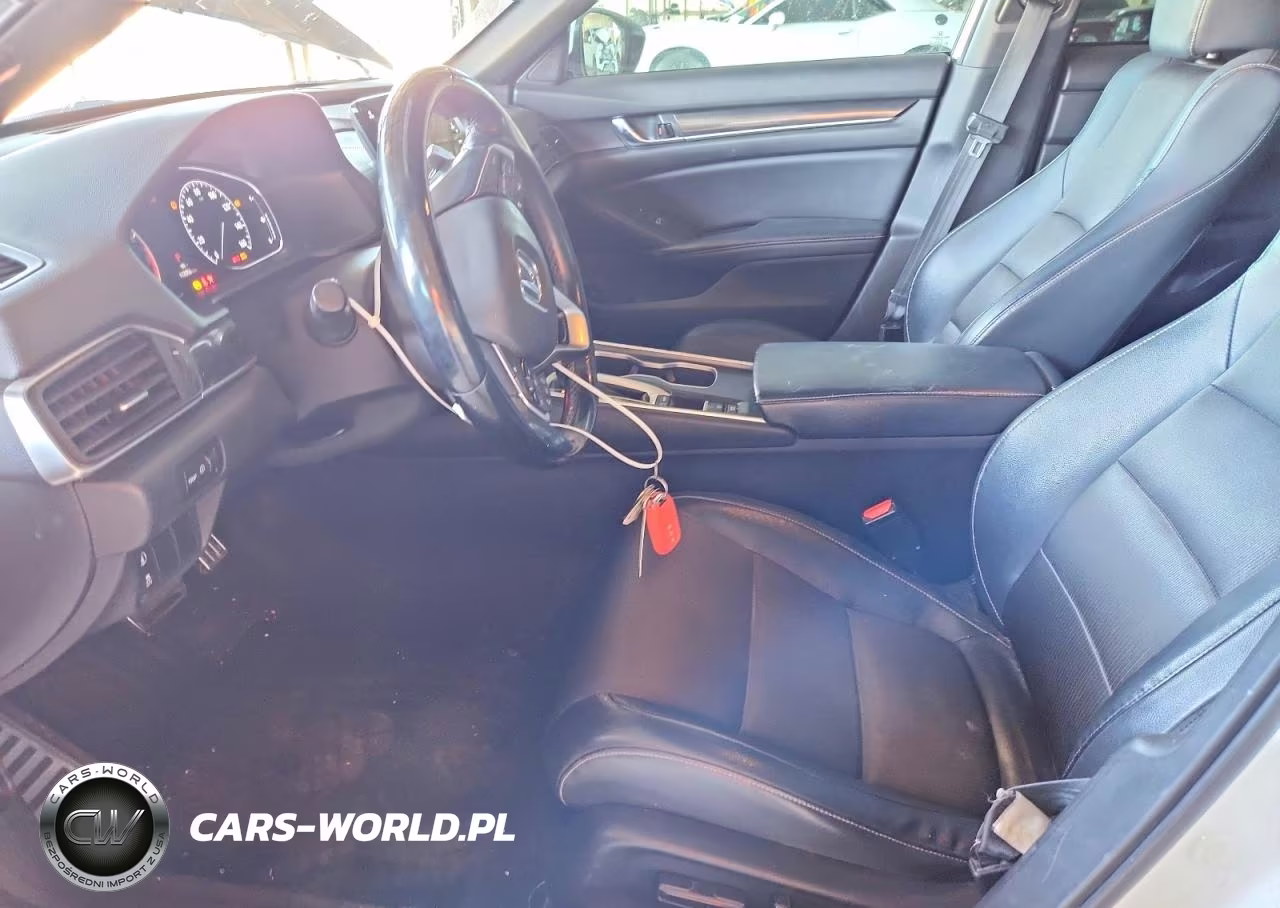 2018 Honda Accord Sport VIN:1HGCV1F32JA221327 - 7