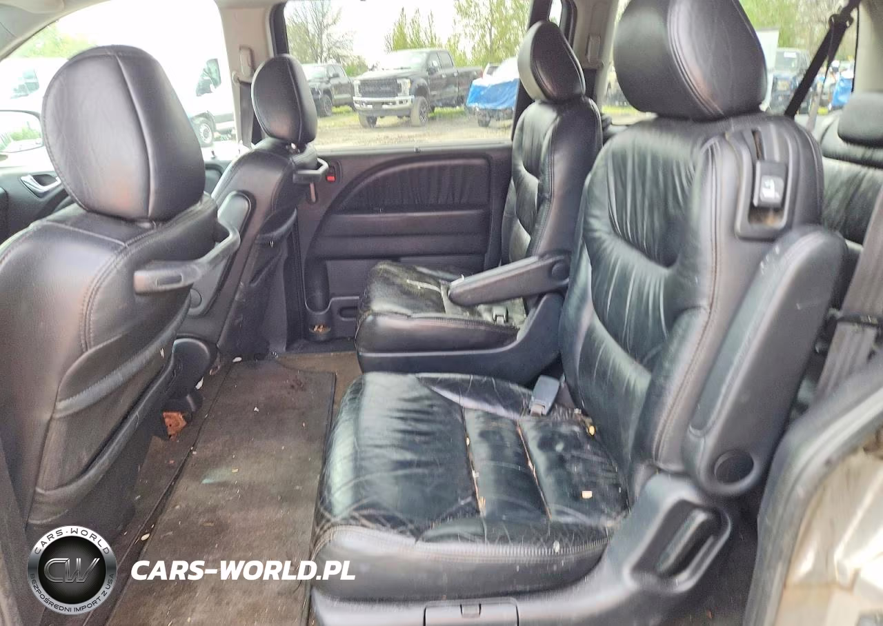 2007 Honda Odyssey Touring VIN:5FNRL38897B027493 - 10