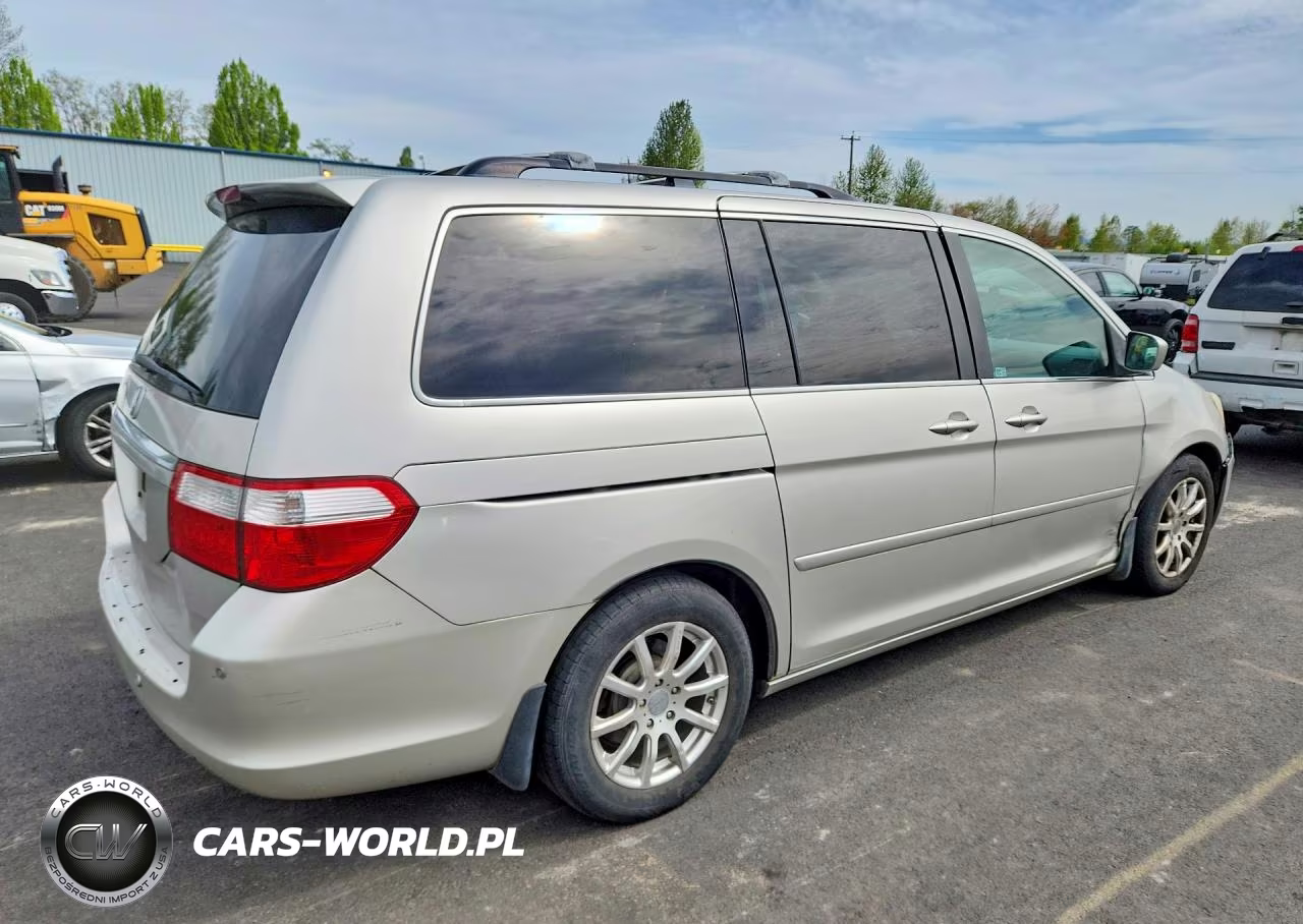 2007 Honda Odyssey Touring VIN:5FNRL38897B027493 - 3