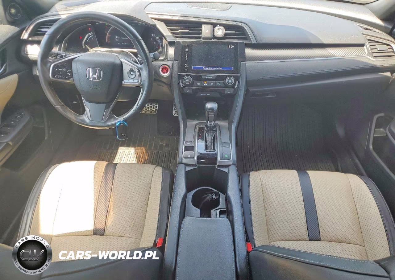2017 Honda Civic Sport Touring VIN:SHHFK7H98HU412338 - 8