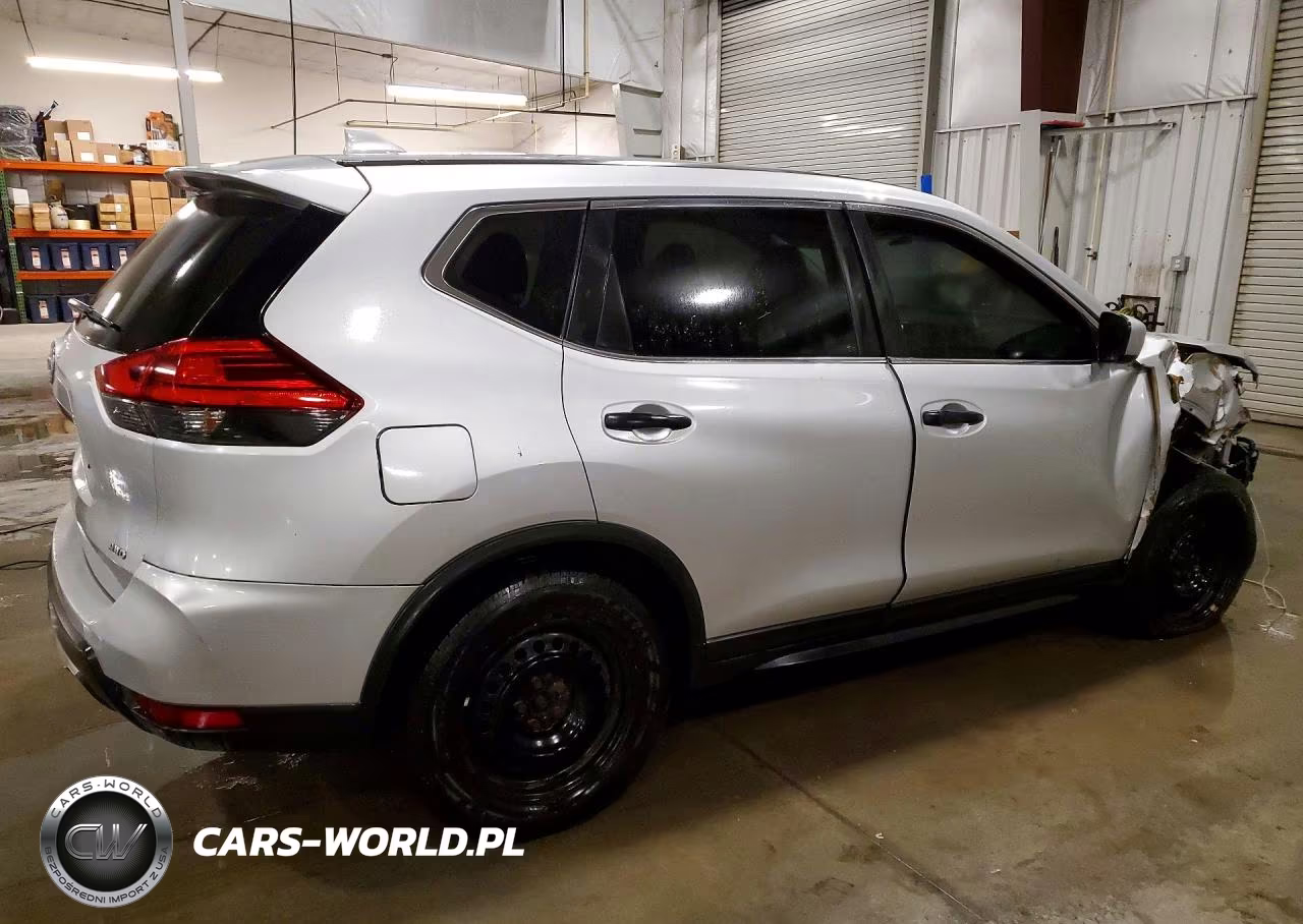 2017 Nissan Rogue S VIN:KNMAT2MV4HP582491 - 3