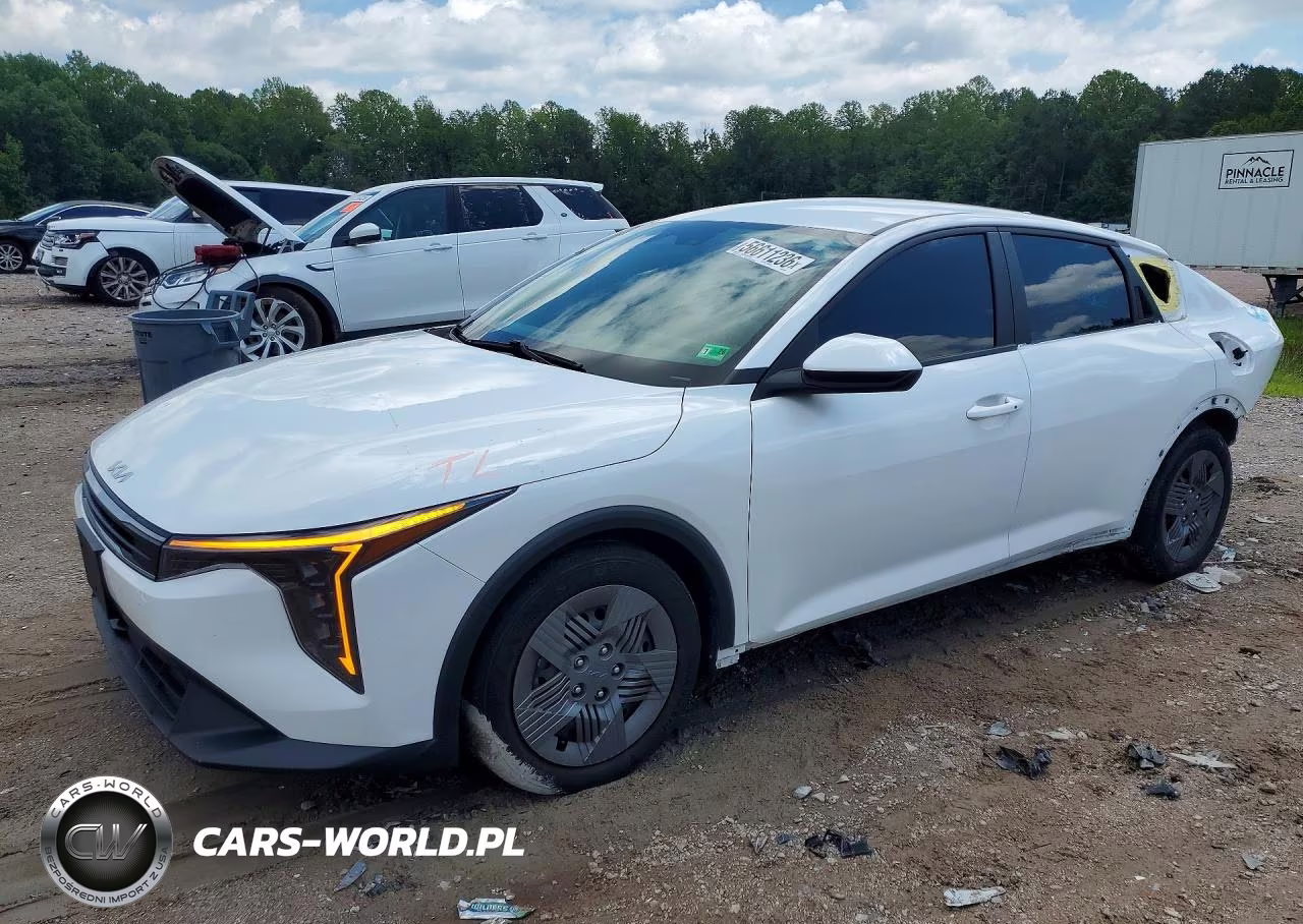 2025 Kia K4 Lx