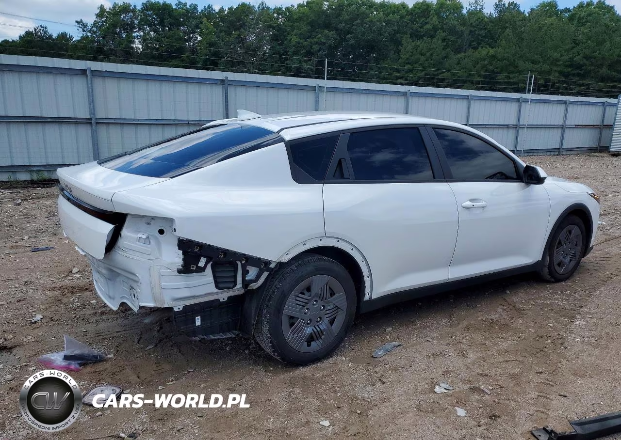 2025 Kia K4 Lx VIN:3KPFT4DEXSE074003 - 3