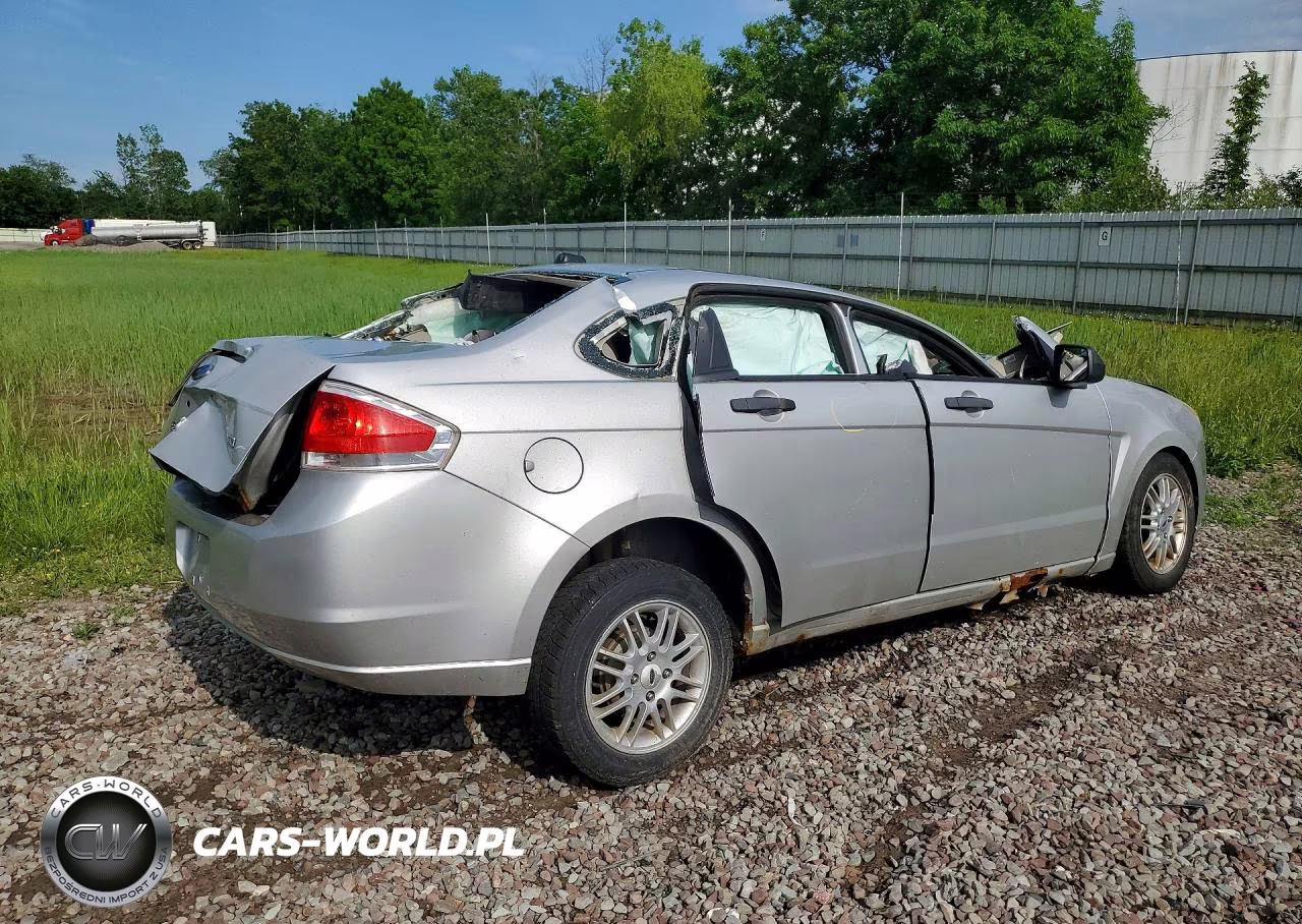2009 Ford Focus Se VIN:1FAHP35NX9W246834 - 3