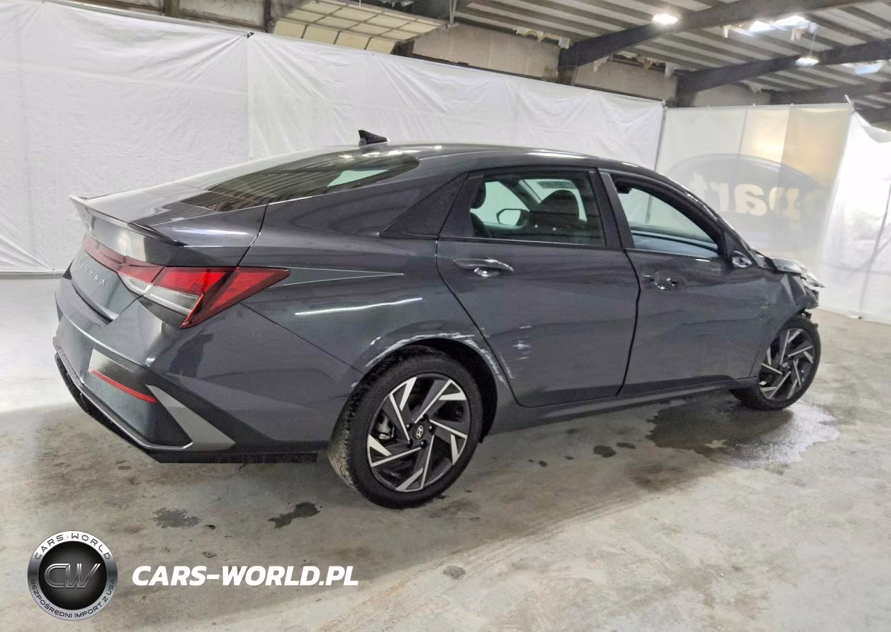 2025 Hyundai Elantra Sel Sport VIN:KMHLM4DG7SU023217 - 3