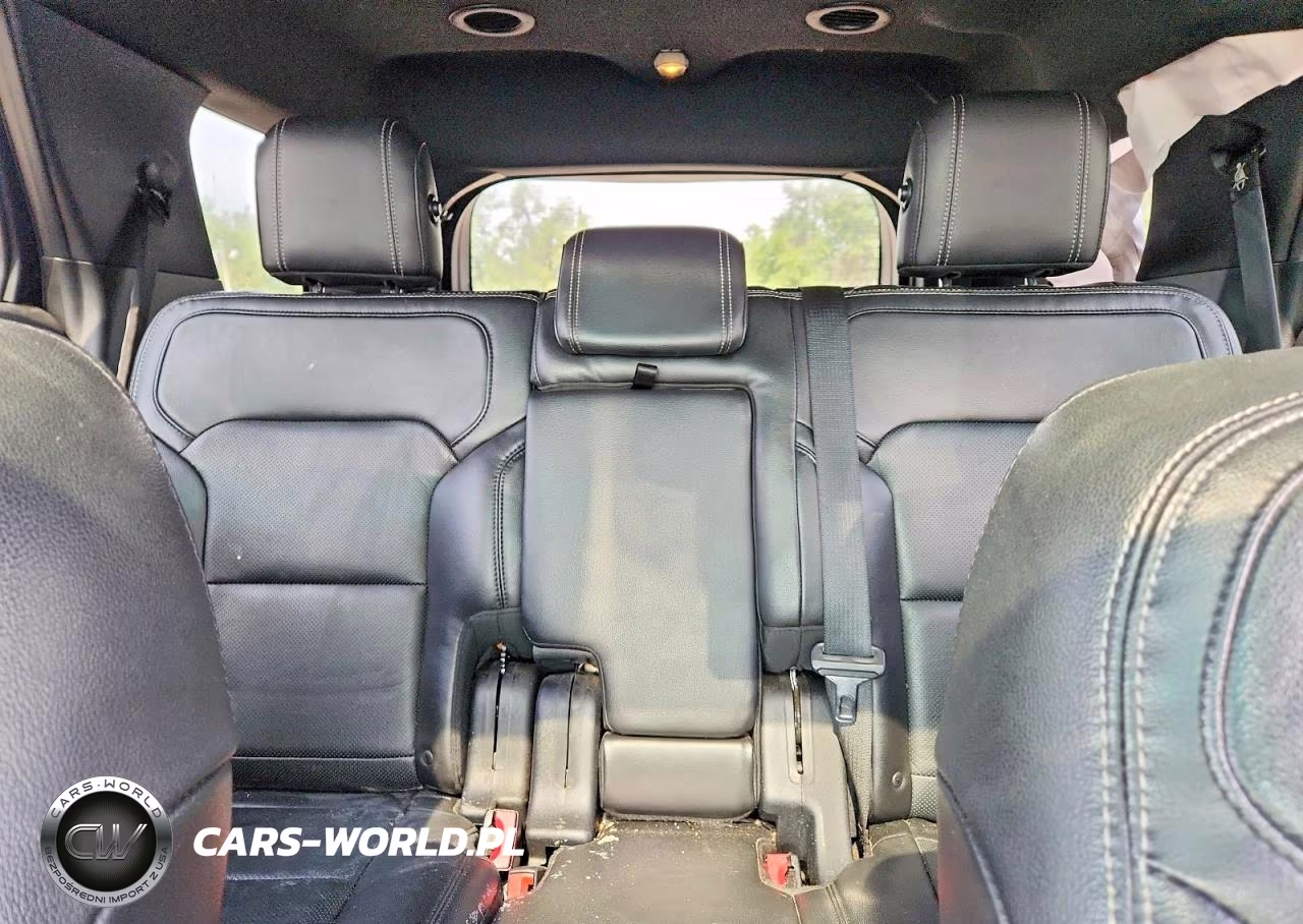 2017 Ford Explorer Limited VIN:1FM5K8F86HGA08565 - 10