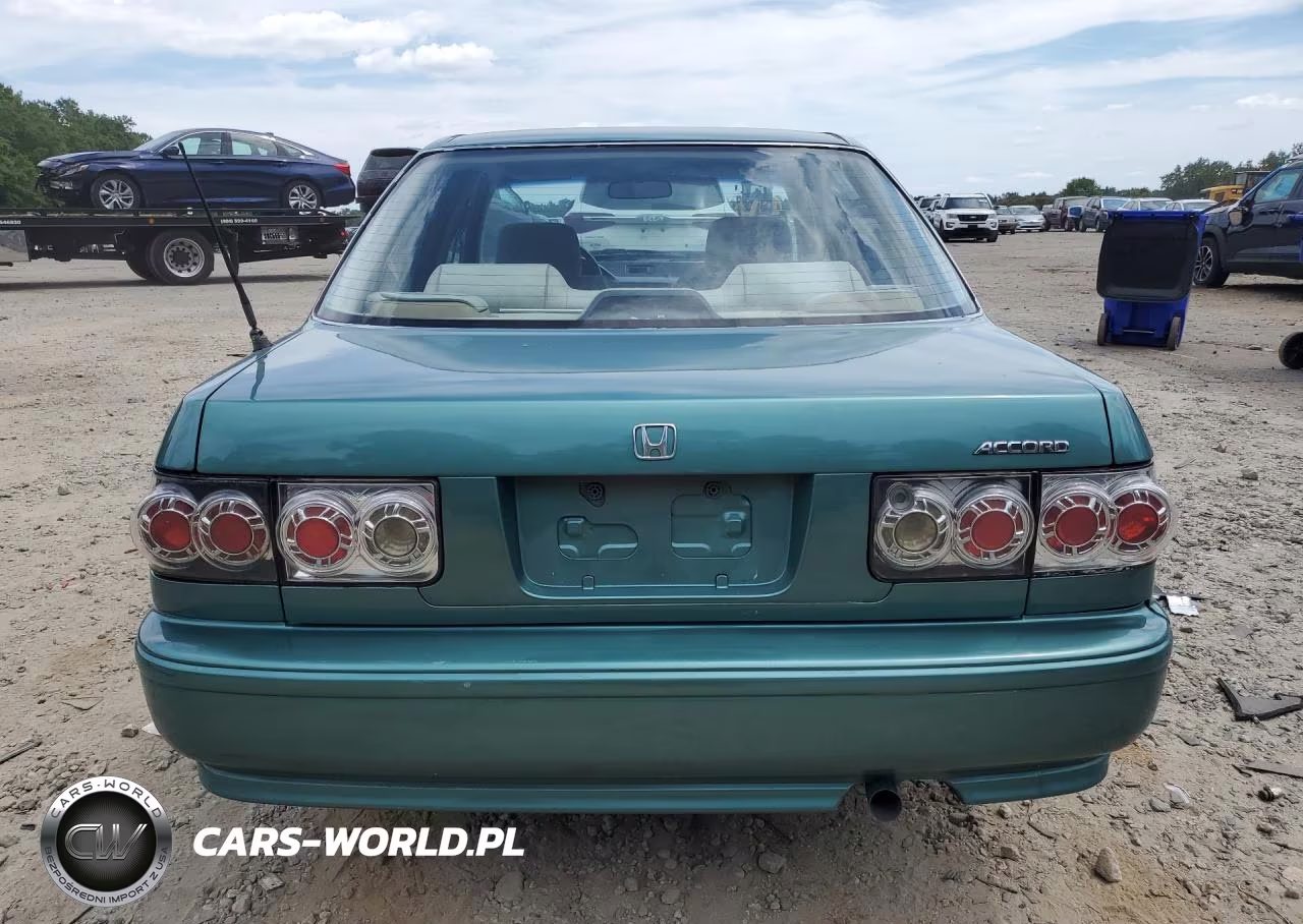 1993 Honda Accord Lx VIN:1HGCB7659PA002418 - 6