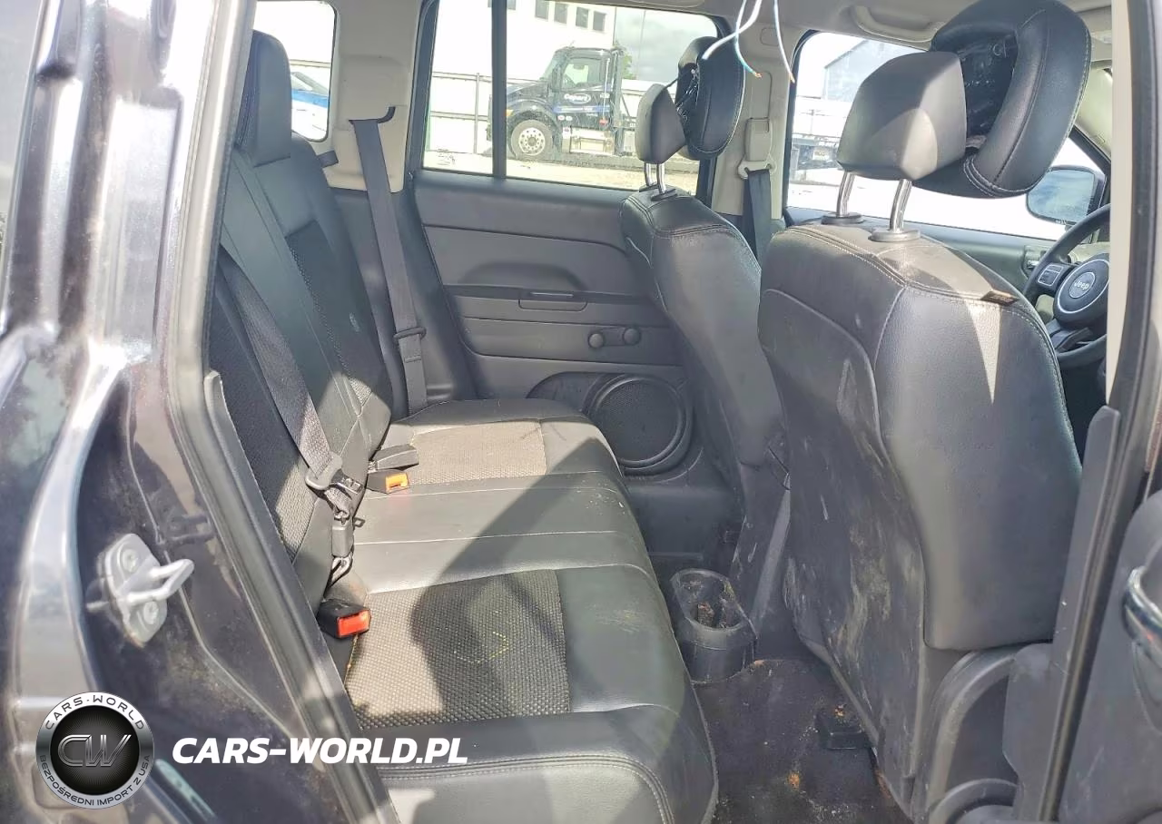 2014 Jeep Compass Sport VIN:1C4NJCBAXED821441 - 11