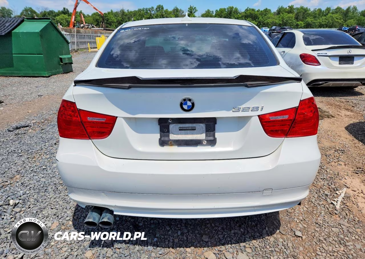 2011 BMW 328 VIN:WBAPK5G5XBNN27117 - 6