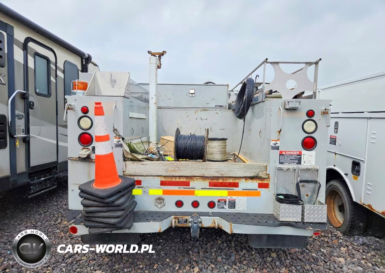 2008 Ford F450 Super Duty Bucket Truck VIN:1FD4F46Y68EC94163 - 10