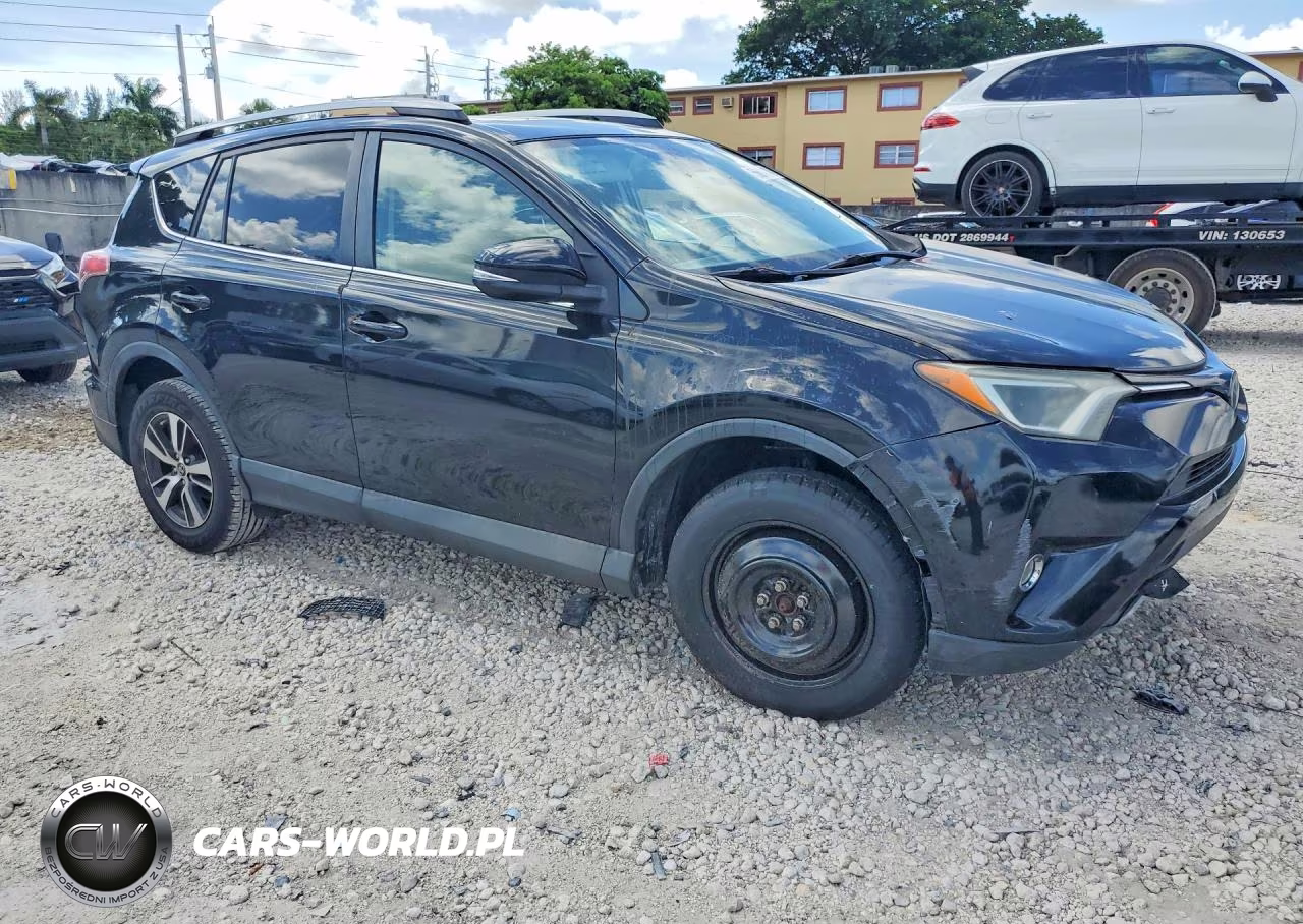 2017 Toyota Rav4 Xle VIN:2T3WFREV8HW369472 - 4