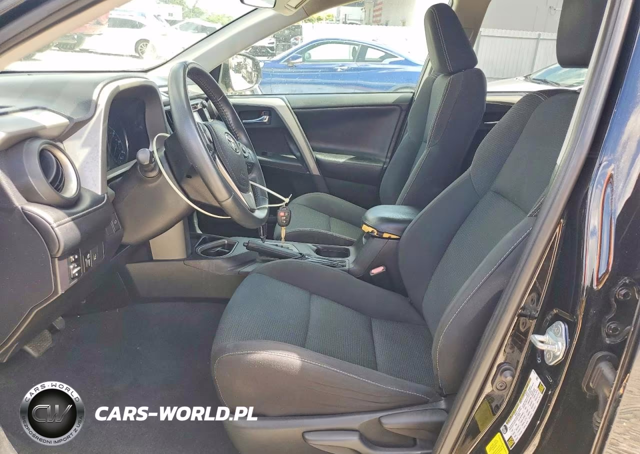 2017 Toyota Rav4 Xle VIN:2T3WFREV8HW369472 - 7