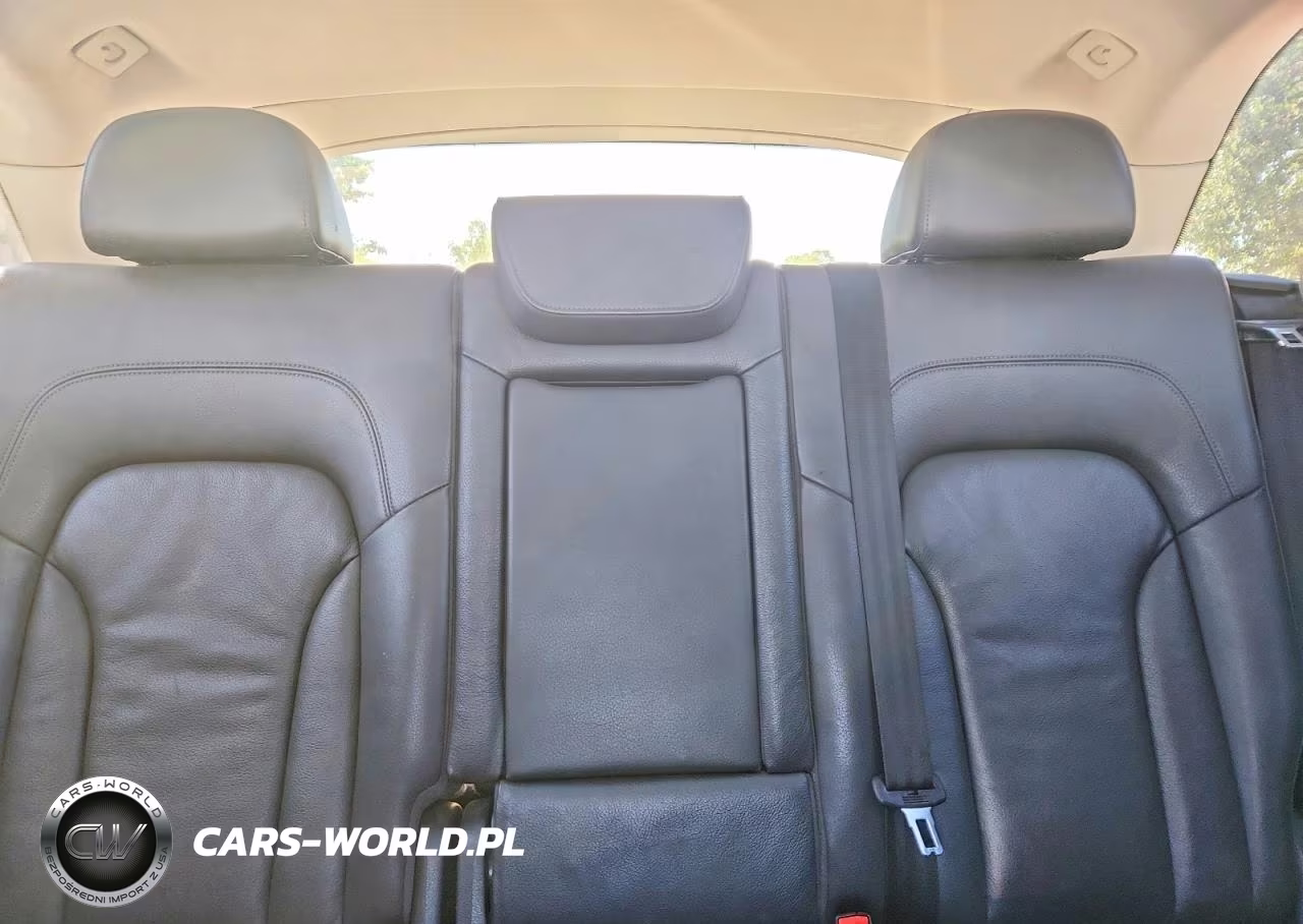 2015 Audi Q5 Premium VIN:WA1CFAFP3FA143009 - 10