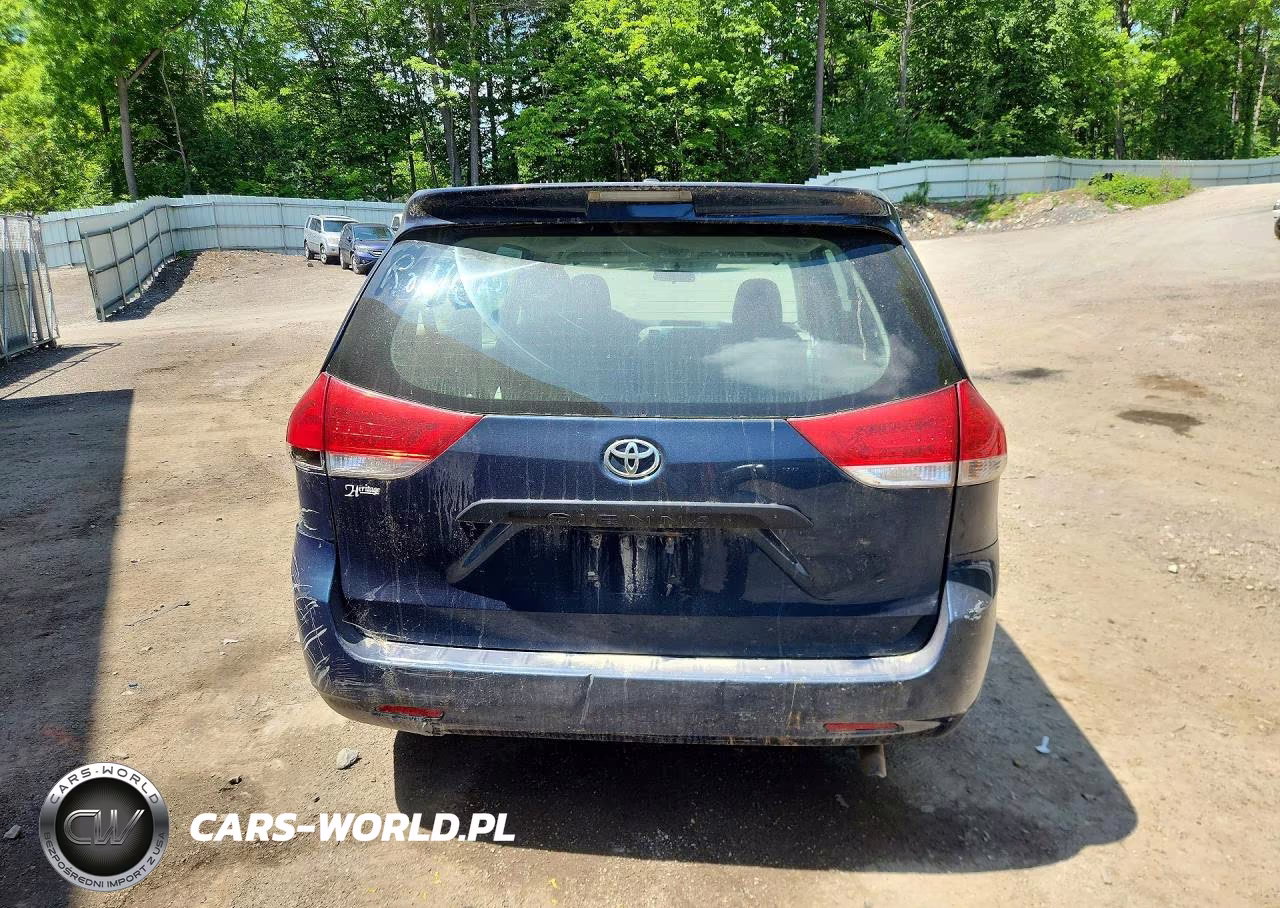 2011 Toyota Sienna Base 7-Passenger VIN:5TDZK3DC0BS131128 - 6