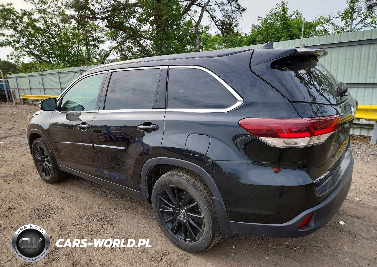 2019 Toyota Highlander Se VIN:5TDJZRFH9KS622317 - 2