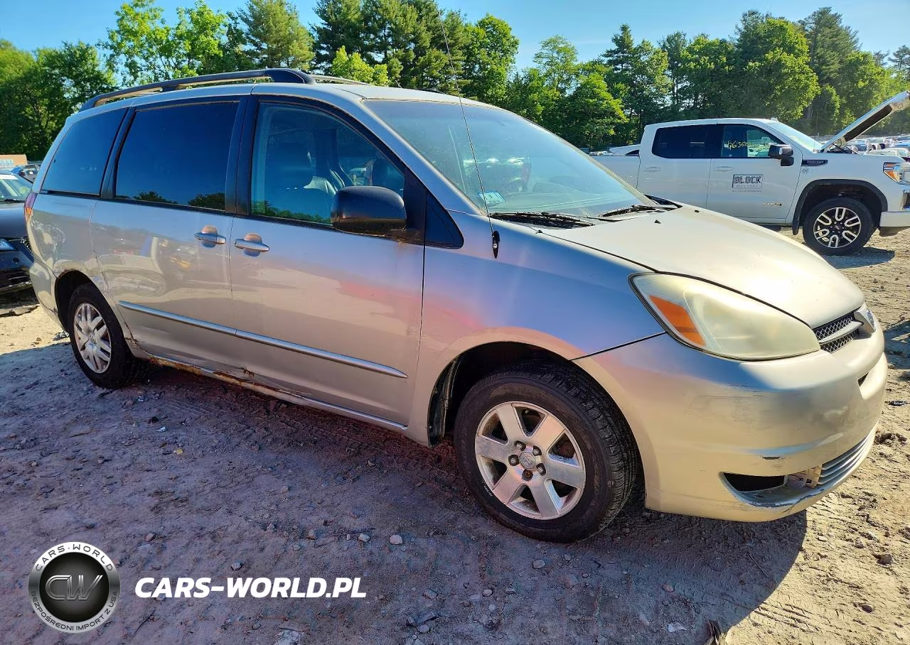 2005 Toyota Sienna Le 7 Passenger VIN:5TDZA23C85S234025 - 4