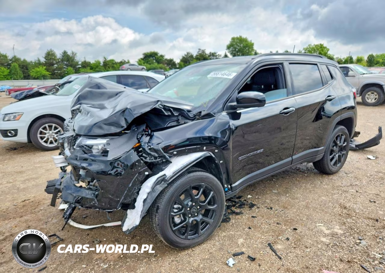2026 Jeep Compass Latitude – zdjęcie 1 z 13