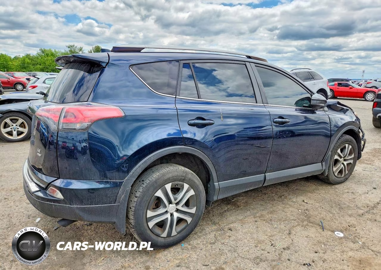 2017 Toyota Rav4 Le VIN:JTMBFREV4HJ707415 - 3