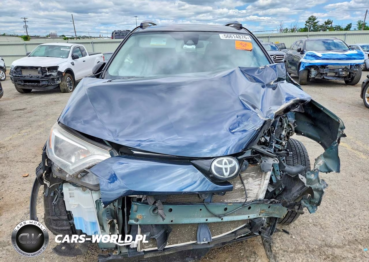 2017 Toyota Rav4 Le VIN:JTMBFREV4HJ707415 - 5