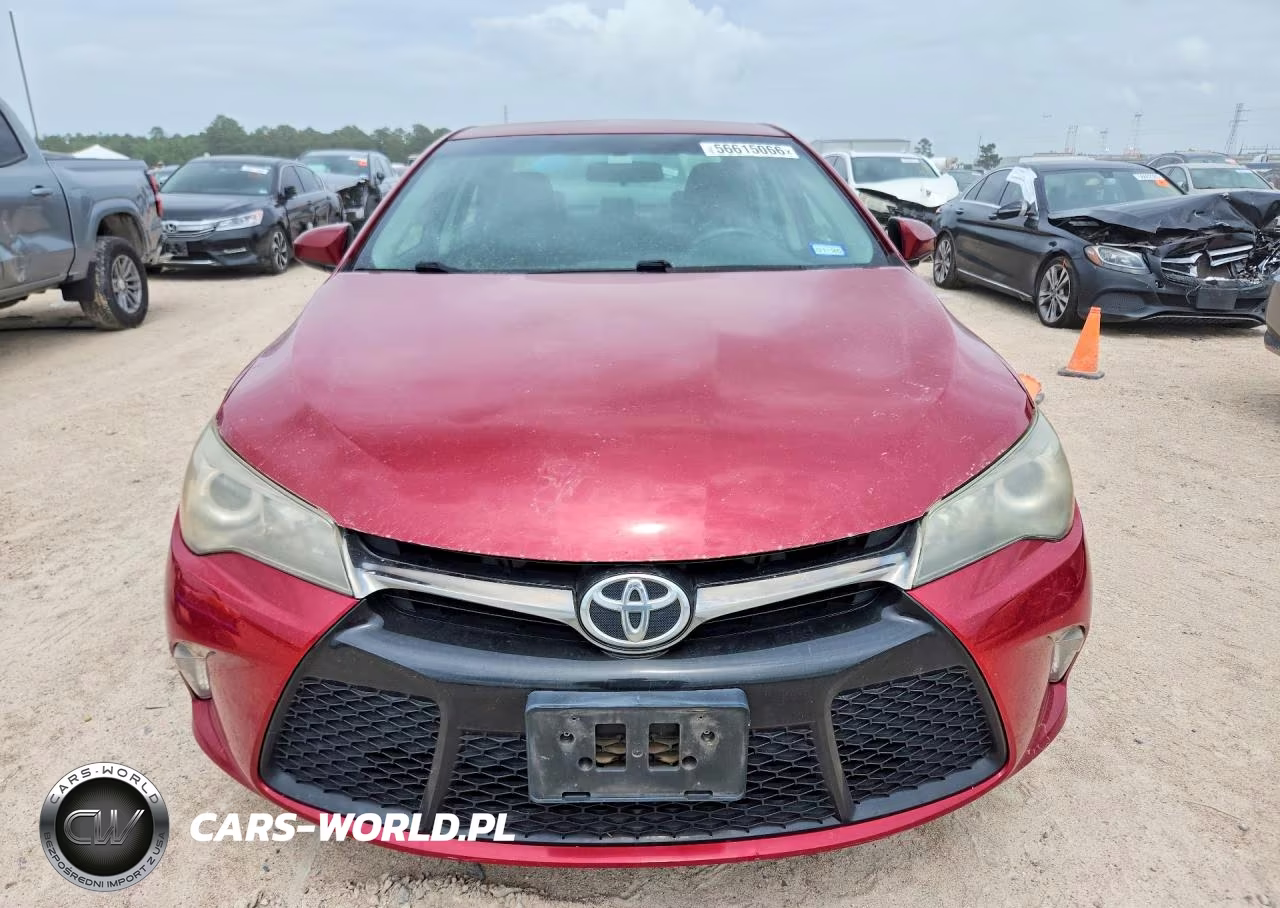 2015 Toyota Camry Se VIN:4T1BF1FK8FU987675 - 5