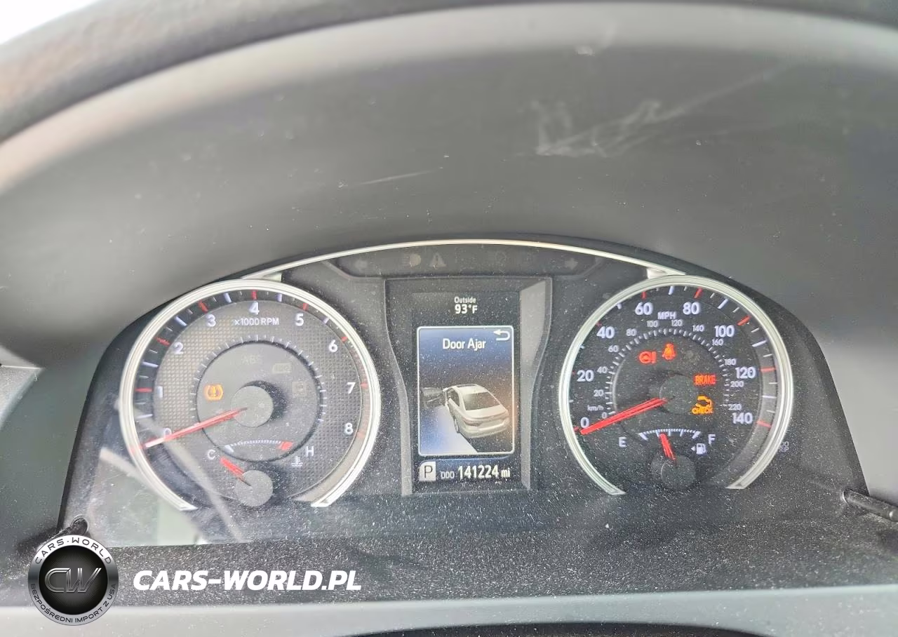 2015 Toyota Camry Se VIN:4T1BF1FK8FU987675 - 9