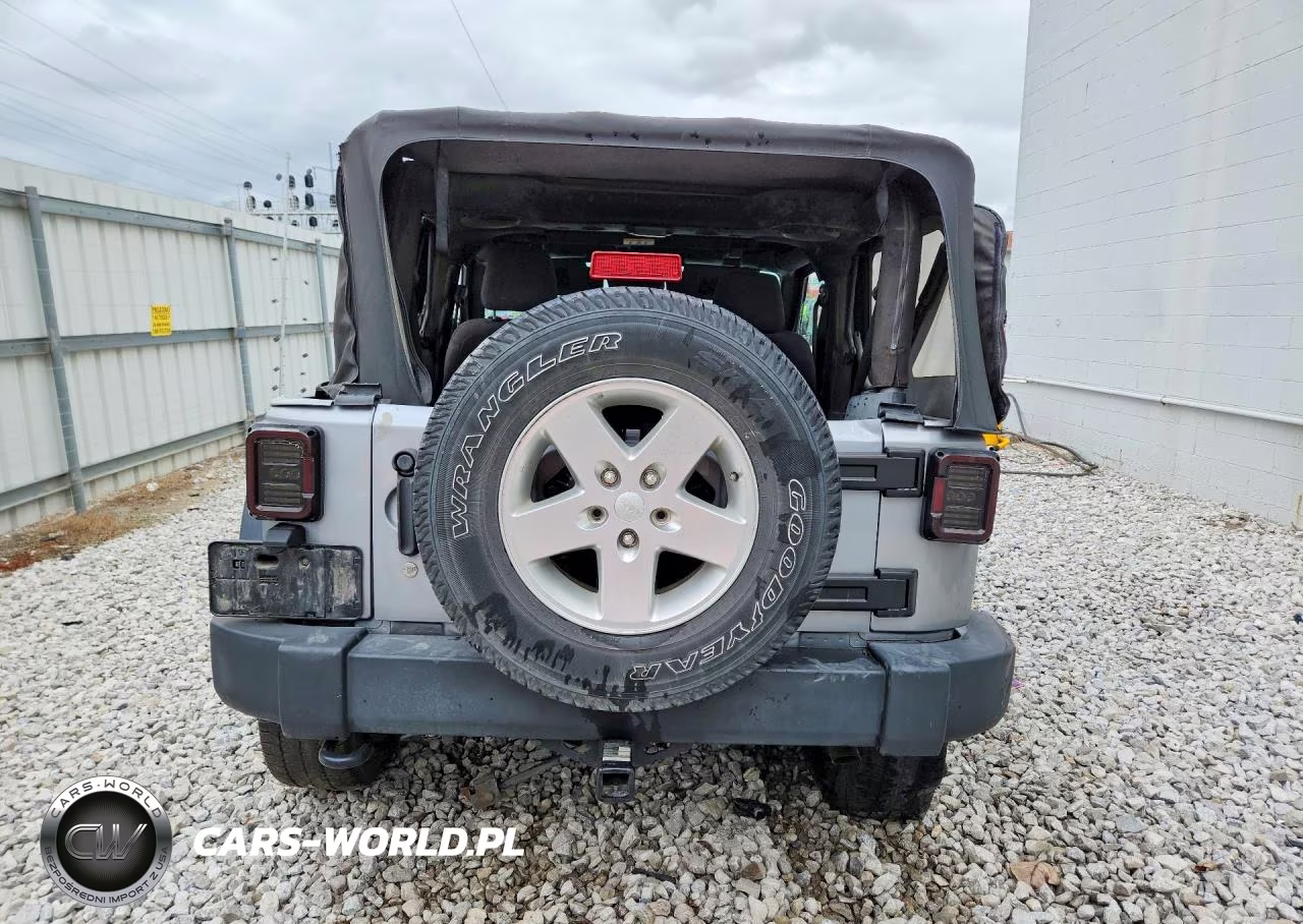 2013 Jeep Wrangler Sport VIN:1C4AJWAG8DL706993 - 6