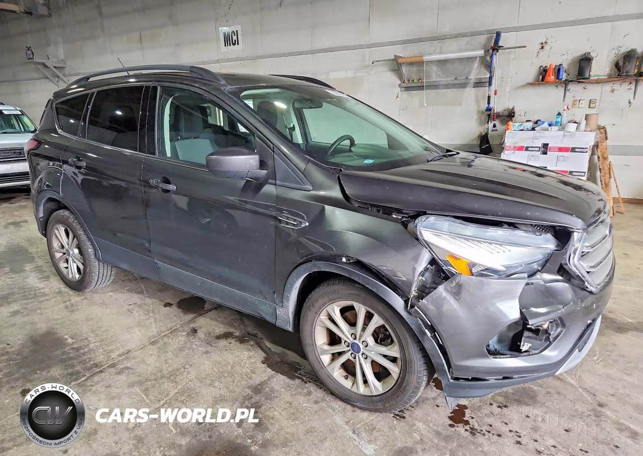 2018 Ford Escape Se VIN:1FMCU9GD8JUD03077 - 4