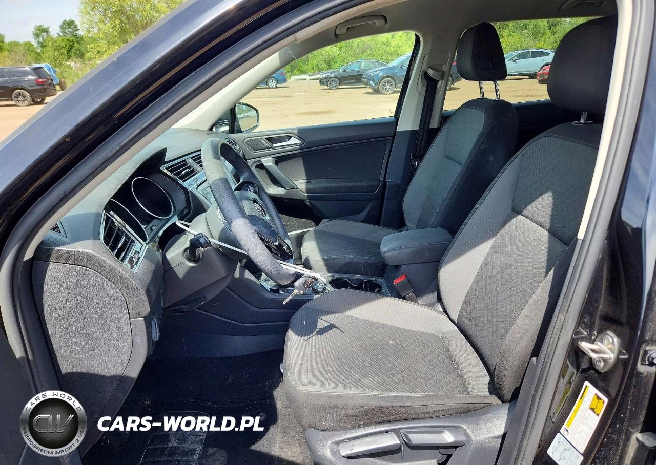 2019 Volkswagen Tiguan S VIN:3VV0B7AX5KM098359 - 7