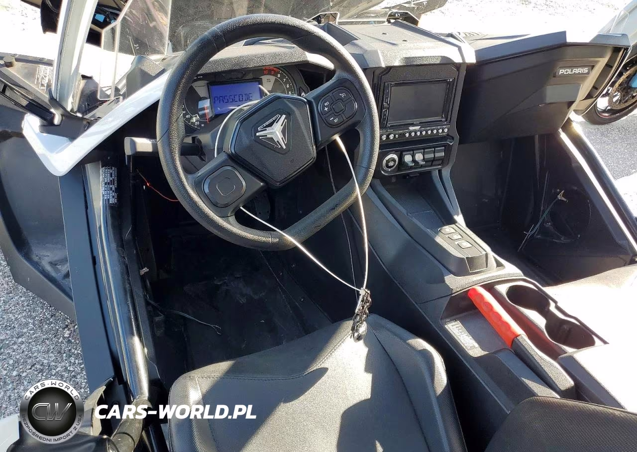 2024 Polaris Slingshot S With Technology Package VIN:57XAATHD9R8165741 - 8