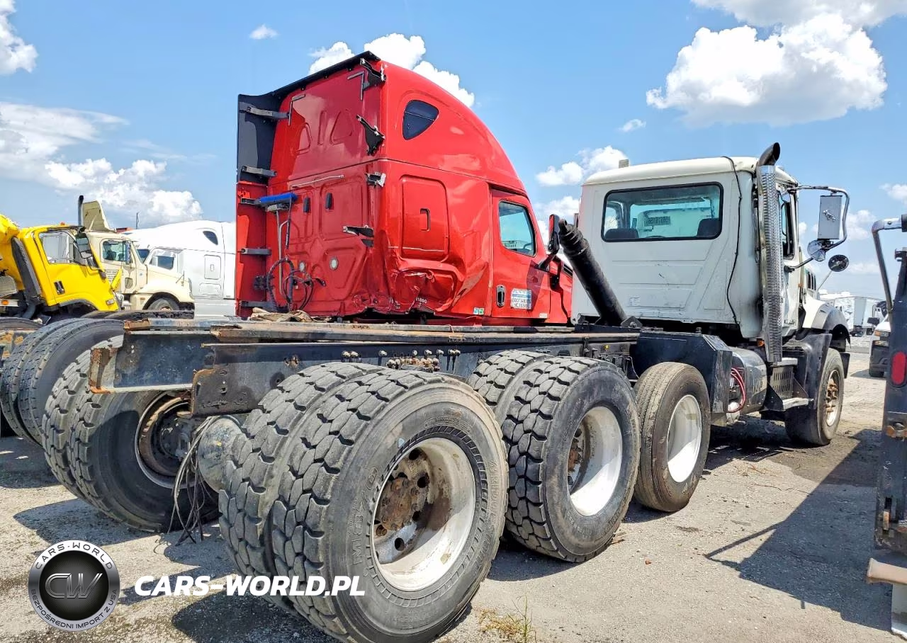 2013 Mack Gu813 Truck Cab And Chassis VIN:1M2AX18C2DM021091 - 4