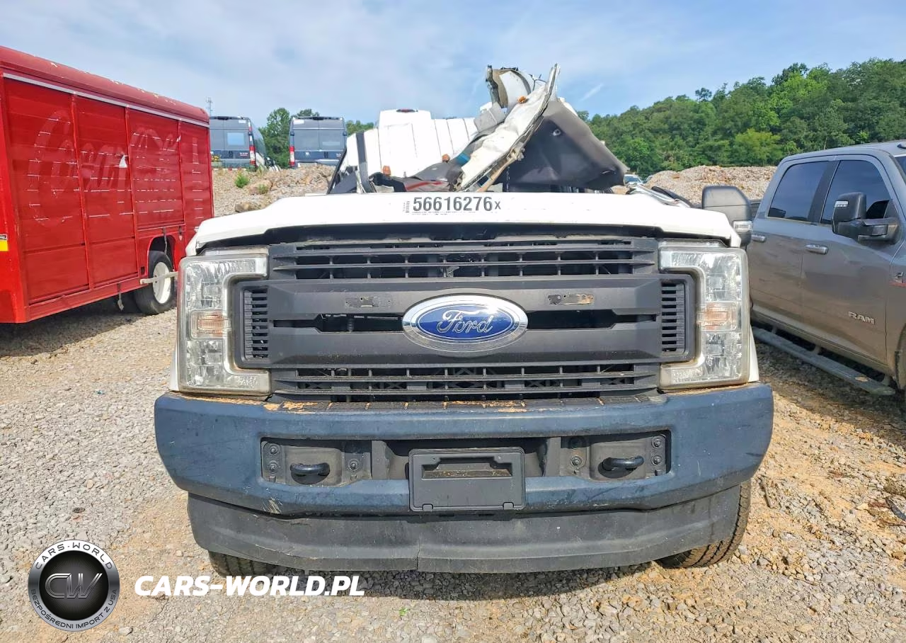 2017 Ford F350 Super Duty VIN:1FD8W3H60HED94573 - 5